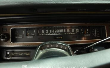 Plymouth-Satellite-1973-Yellow-Black-34