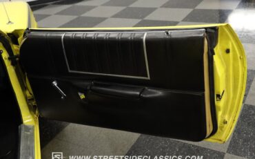 Plymouth-Satellite-1973-Yellow-Black-44
