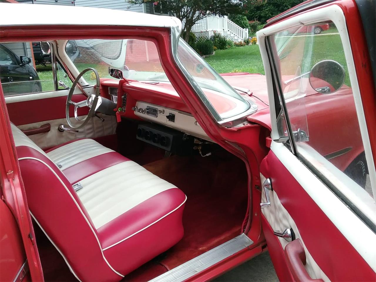 Plymouth-Savoy-1959-Red-and-white-Red-and-white-7