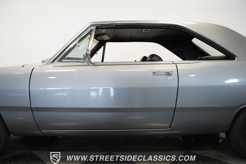 Plymouth-Scamp-1972-Gray-Black-18
