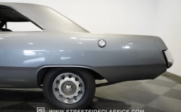 Plymouth-Scamp-1972-Gray-Black-19