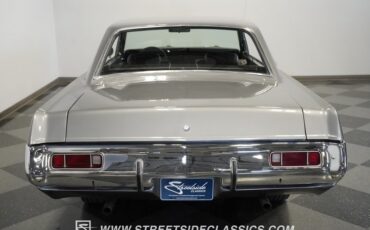 Plymouth-Scamp-1972-Gray-Black-20