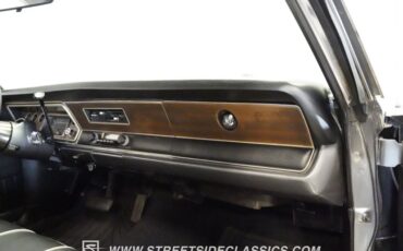 Plymouth-Scamp-1972-Gray-Black-43