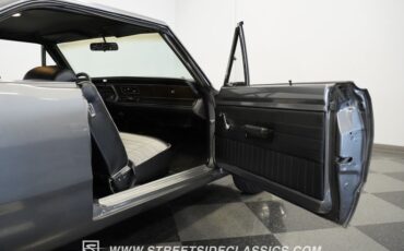 Plymouth-Scamp-1972-Gray-Black-47