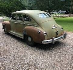 Plymouth-Special-deluxe-1946-Green-7