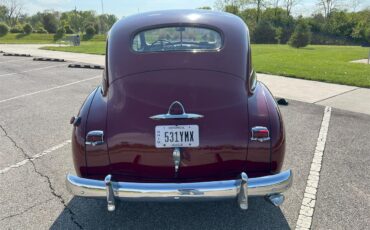 Plymouth-Special-deluxe-1946-Maroon-Gray-4