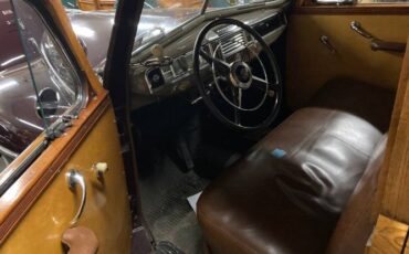Plymouth-Special-deluxe-1947-2