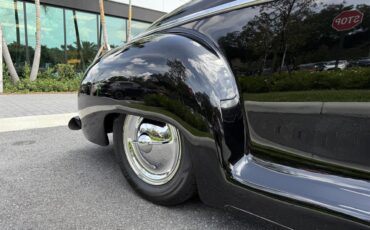 Plymouth-Special-deluxe-1947-Tuxedo-Black-Charcoal-19