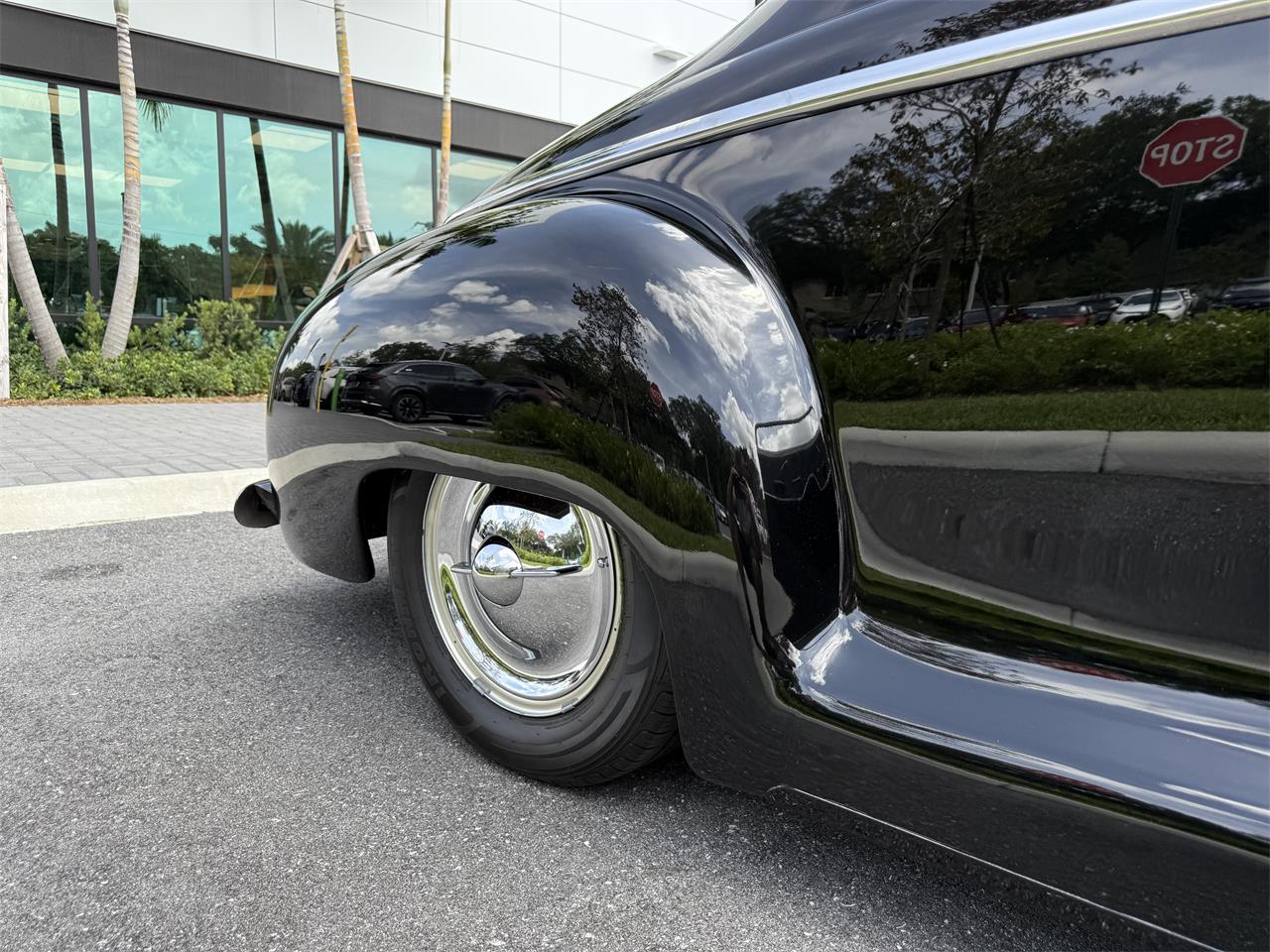 Plymouth-Special-deluxe-1947-Tuxedo-Black-Charcoal-19