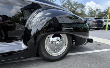 Plymouth-Special-deluxe-1947-Tuxedo-Black-Charcoal-20