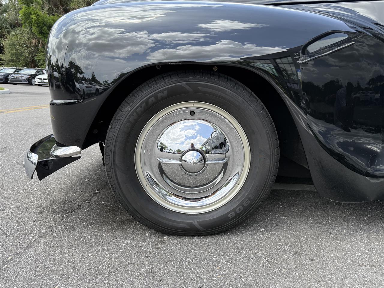 Plymouth-Special-deluxe-1947-Tuxedo-Black-Charcoal-8