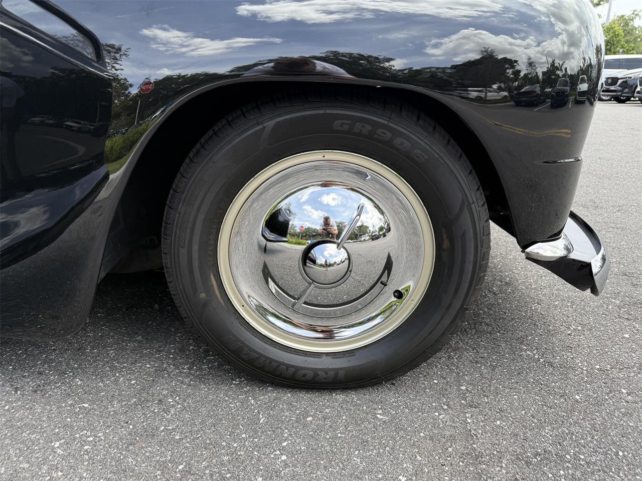 Plymouth-Special-deluxe-1947-Tuxedo-Black-Charcoal-9