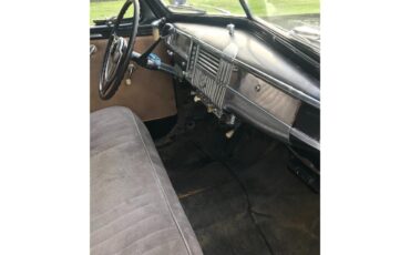 Plymouth-Special-deluxe-1948-GreyBlack-GreyBlack-3