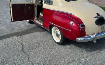 Plymouth-Special-deluxe-1948-Red-1