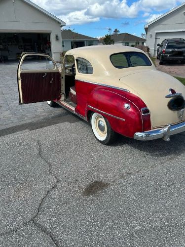 Plymouth-Special-deluxe-1948-Red-1