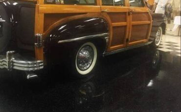 Plymouth-Special-deluxe-1949-Burgundy-Burgundy-2