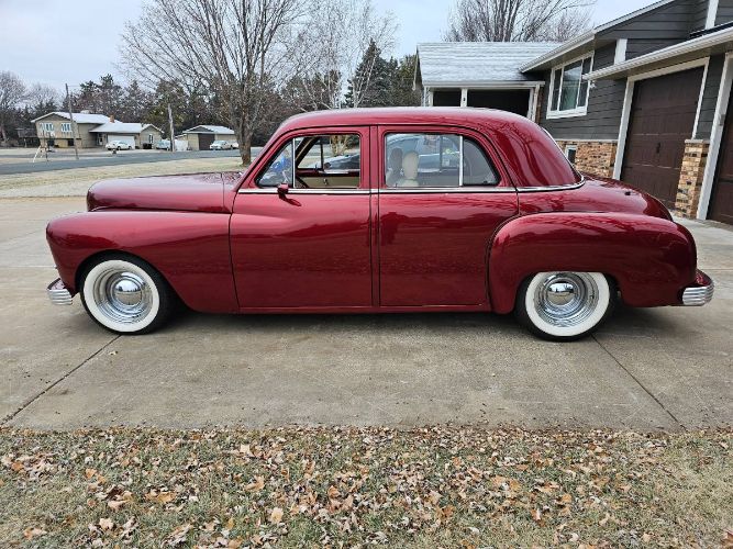 Plymouth-Special-deluxe-1950-Copper-Red-Mica-Custom-Vinyl-17