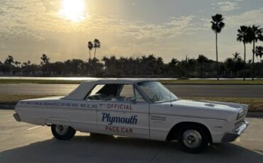 Plymouth-Sport-fury-1965