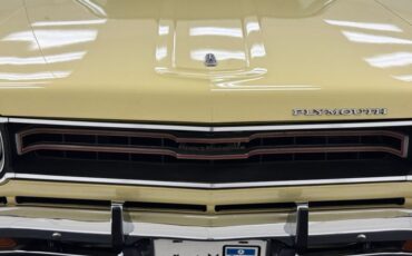 Plymouth-Sport-satellite-1969-Pale-Yellow-Black-10