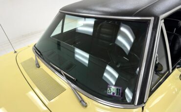 Plymouth-Sport-satellite-1969-Pale-Yellow-Black-14