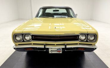 Plymouth-Sport-satellite-1969-Pale-Yellow-Black-9