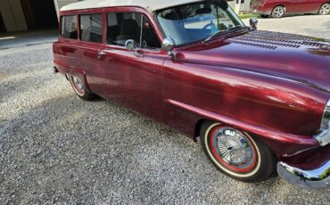 Plymouth-Suburban-1953-Wagon-1