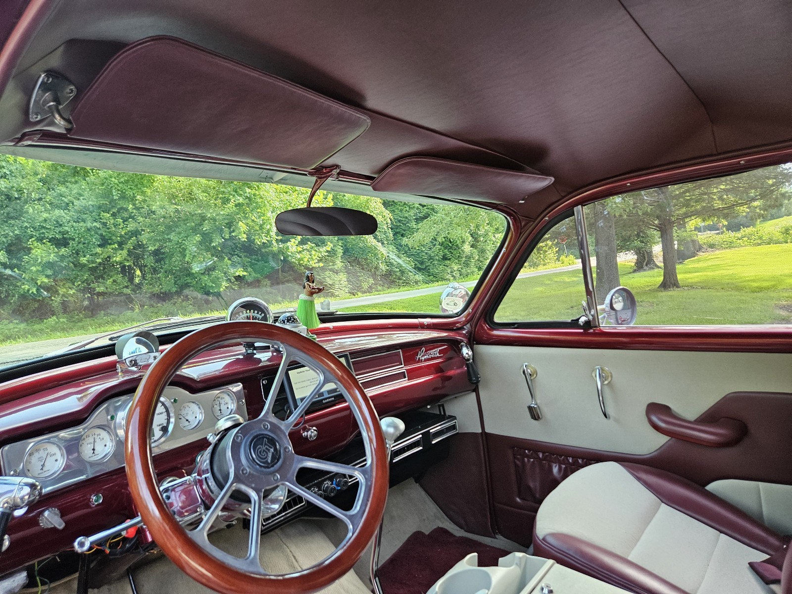 Plymouth-Suburban-1953-Wagon-11