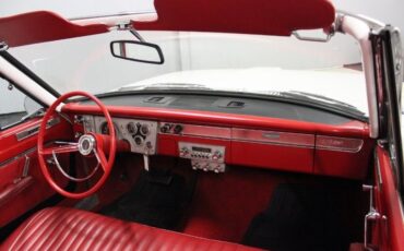 Plymouth-Valiant-1963-White-Red-33