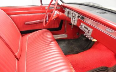 Plymouth-Valiant-1963-White-Red-36