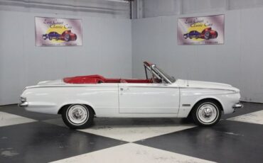 Plymouth-Valiant-1963-White-Red-42