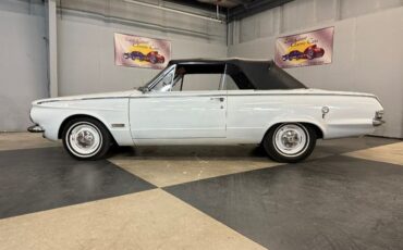 Plymouth-Valiant-1963-White-Red-44