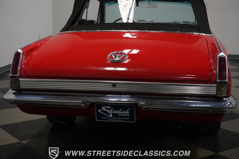 Plymouth-Valiant-1964-Red-Black-5