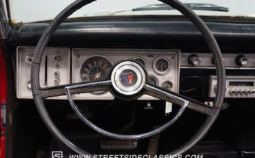 Plymouth-Valiant-1964-Red-Black-8