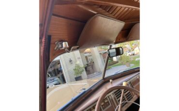 Plymouth-Woody-wagon-1940-Cocoa-Brown-Saddle-10