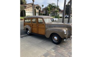 Plymouth-Woody-wagon-1940-Cocoa-Brown-Saddle-7
