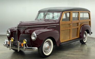 Plymouth-Woody-wagon-1940-Maroon-Brown-31