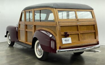 Plymouth-Woody-wagon-1940-Maroon-Brown-34