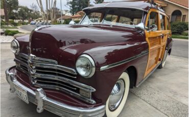 Plymouth-Woody-wagon-1949-Maroon-Tan-13