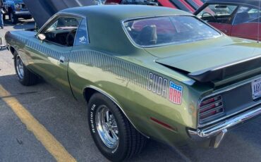 Plymouth-aar-cuda-1970-green-12