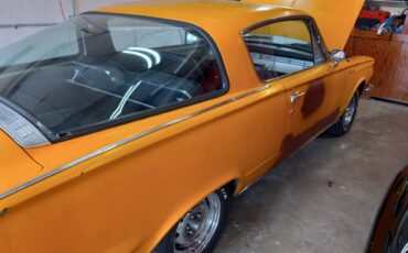 Plymouth-barracuda-1965-2