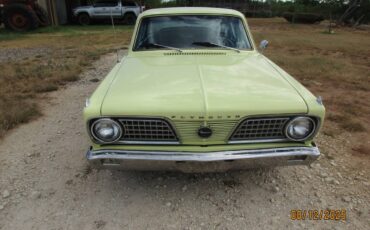 Plymouth-barracuda-1966-yellow-5