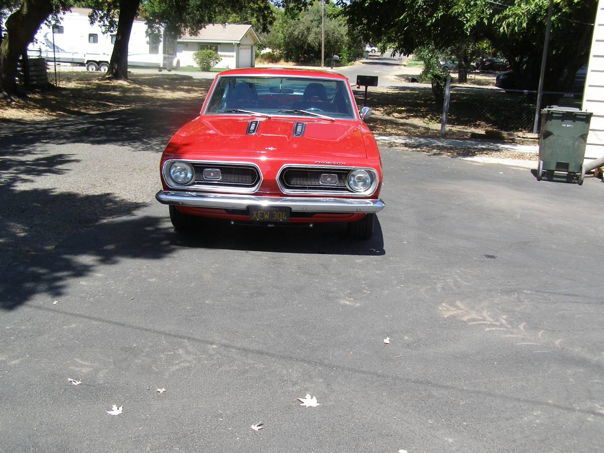 Plymouth-barracuda-1968-red-2