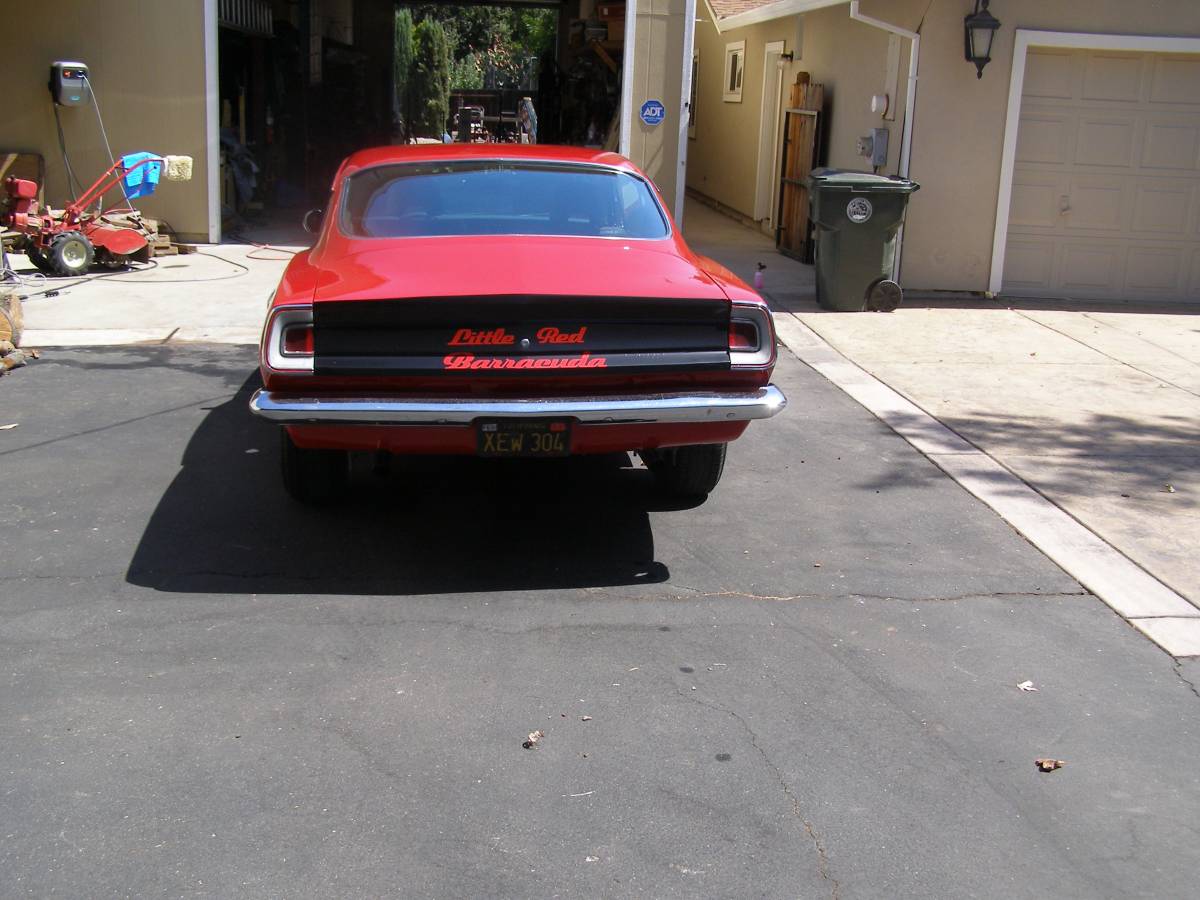 Plymouth-barracuda-1968-red-4