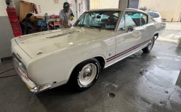 Plymouth-barracuda-1968-white-10