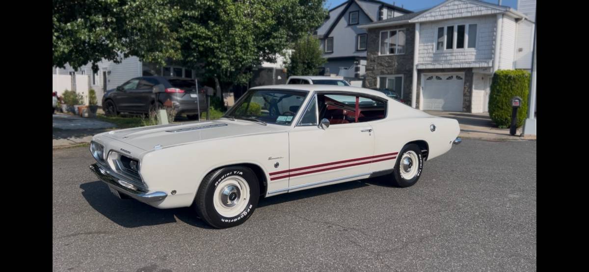 Plymouth-barracuda-1968-white-12