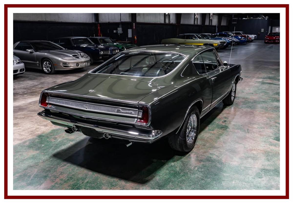 Plymouth-barracuda-formula-s-1967-green-1