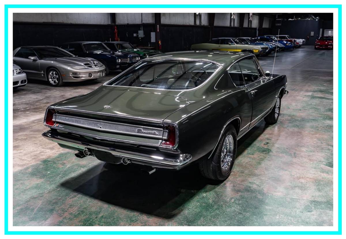 Plymouth-barracuda-formula-s-1967-green-16