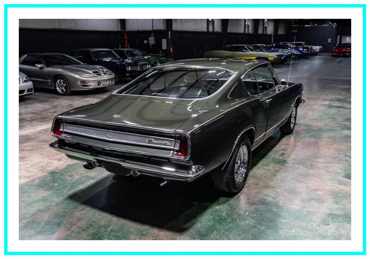 Plymouth-barracuda-formula-s-1967-green-5
