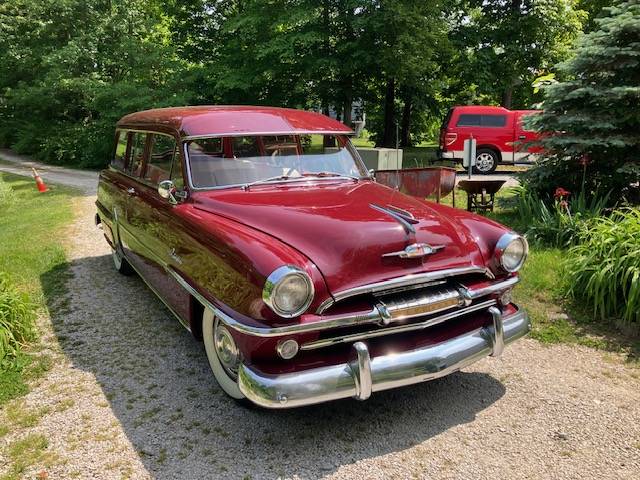 Plymouth-belvedere-1954-red