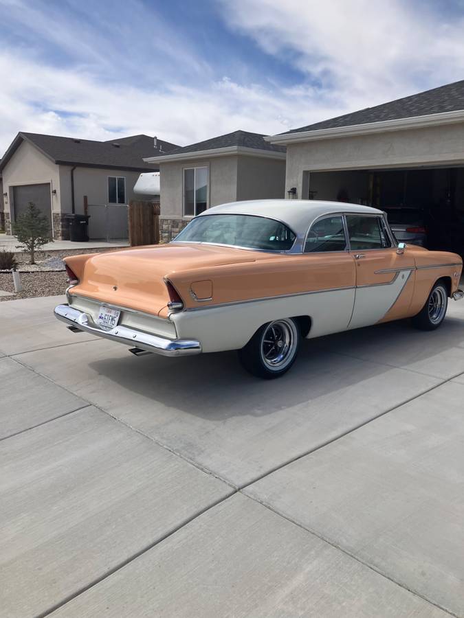 Plymouth-belvedere-1955-custom-1